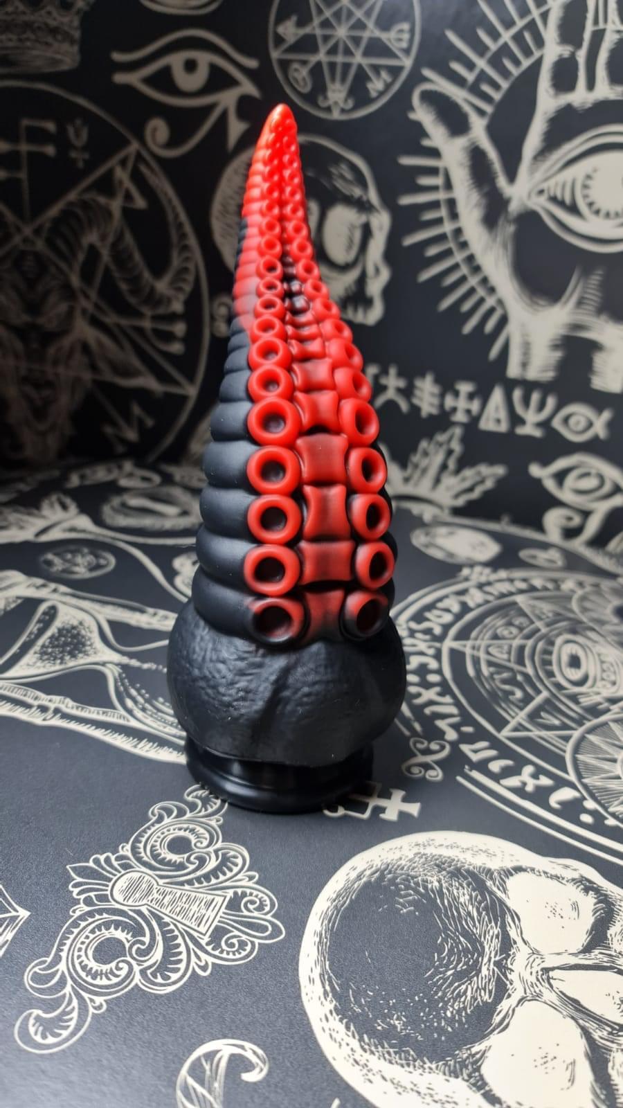 BDSM Fantasy Tentacle Monster Dildo
